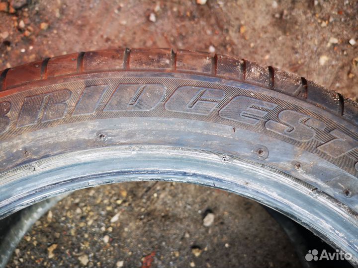 Bridgestone Potenza RE050A 255/45 R18