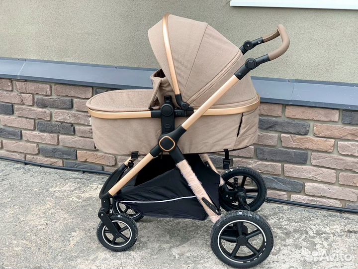 В Нижнем новинки Коляски 3в1 и 2в3