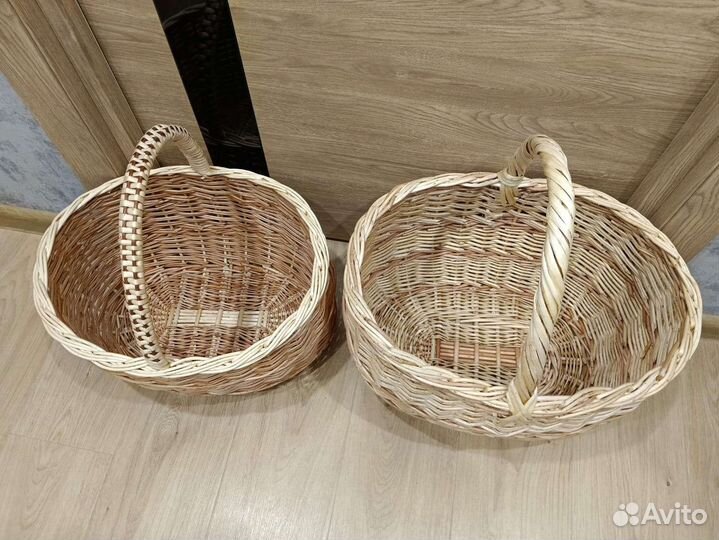 Плетеные корзины из лозы