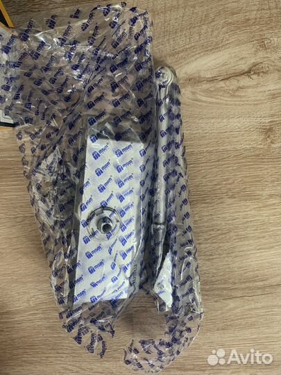 Доводчик дверной