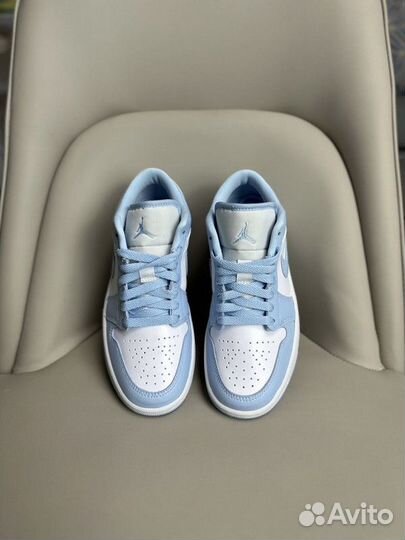 Air Jordan 1 Low Ice Blue