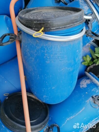 Бочки пластиковые на 30и 60литров бу