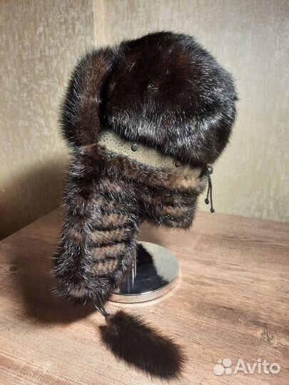 Женская шапка из натурального меха