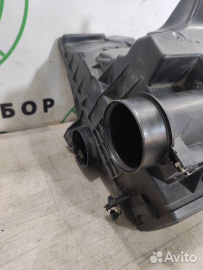 Корпус воздушного фильтра Nissan Note E11 HR16DE