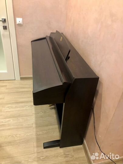 Топ цифровое пианино Yamaha Clavinova CLP 230