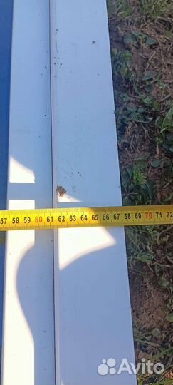 Пластиковая дверь