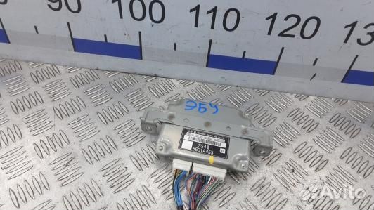 Блок управления mitsubishi pajero 4 (3DN17NC01)