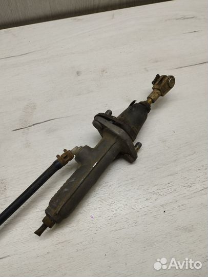 Главный цилиндр сцепления Volvo 940 Вольво 960