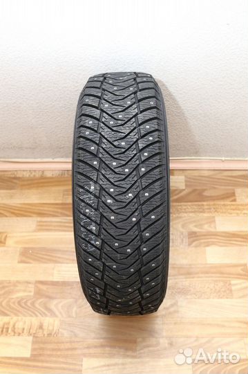 Yokohama IceGuard Stud IG65 235/55 R17 110