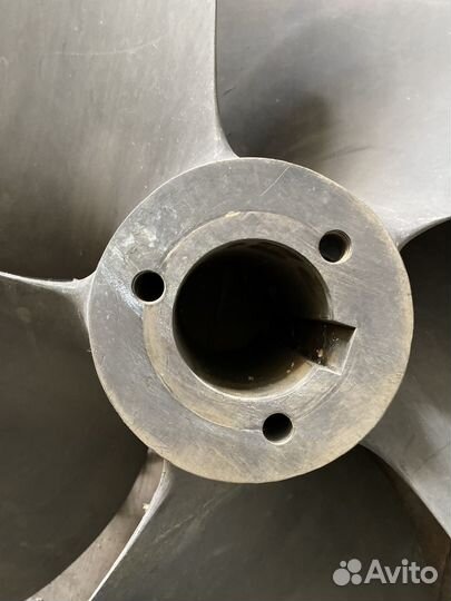 Marquis 69 Гребные винты для яхты