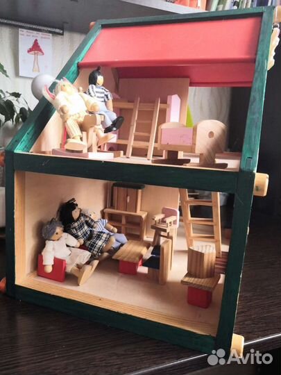 Кукольный домик