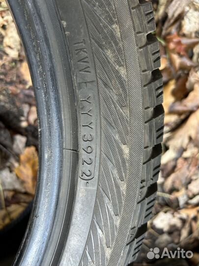 Yokohama IceGuard Stud IG65 235/45 R18 98T