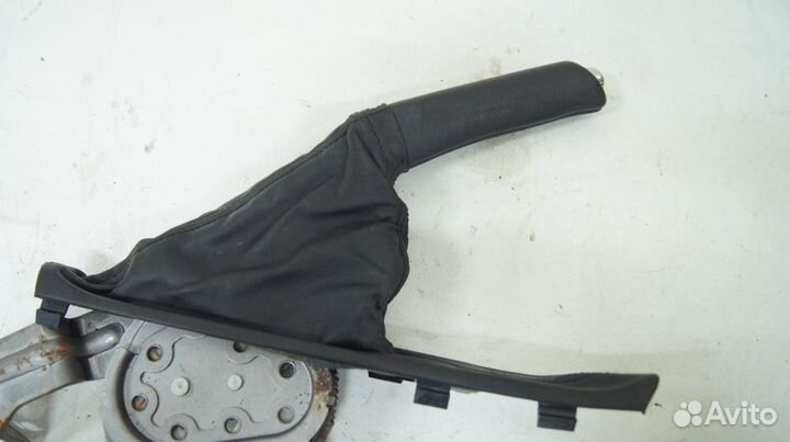 Рукоятка ручного тормоза BP9 2006г. (Тормозная сис