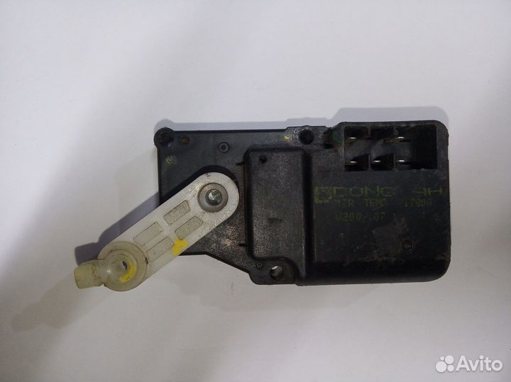 Chevrolet Epica l моторчик заслонки отопителя