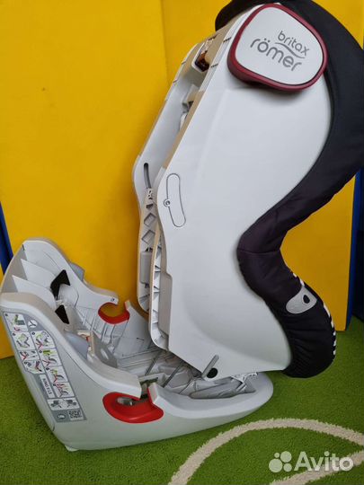 Детское автокресло Romer King 2 LS Зебра