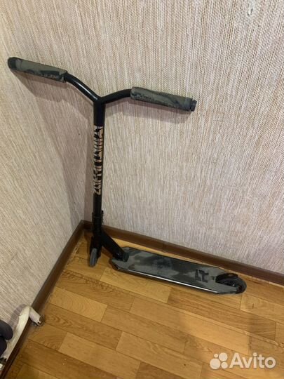 Трюковой самокат reaction Stunt 3.0, 110 мм Черный