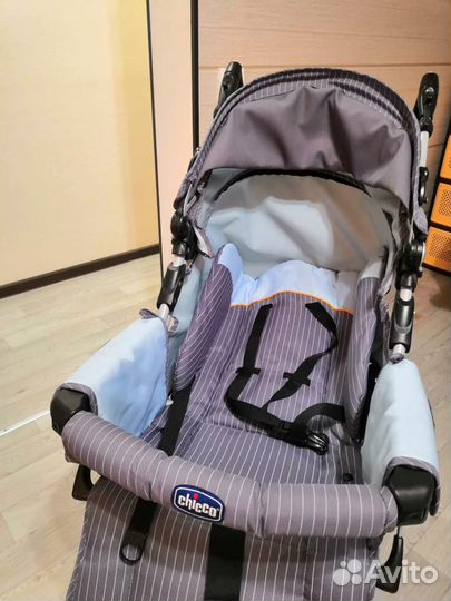Коляска chicco (трансформер)