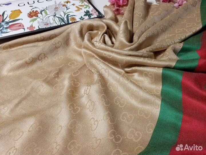 Палатин Гуччи светлый