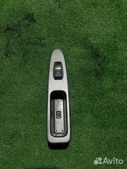 Кнопка стеклоподъемника Chery Amulet