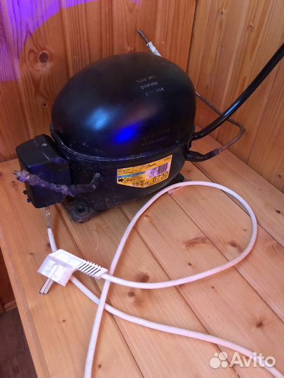 Лазерный гравировальный станок