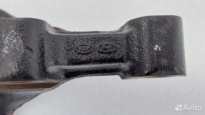 Кулак поворотный передний левый Hyundai Sonata DN8