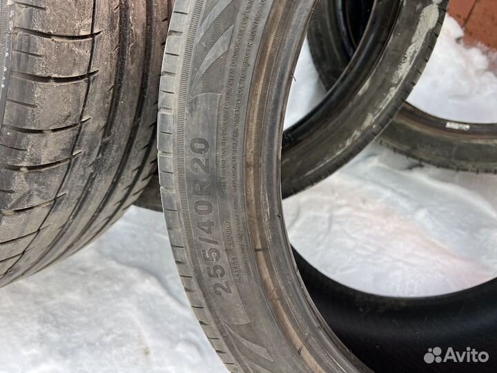 Triangle Sports TH201 255/40 R20