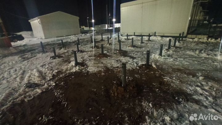 Фундамент для дома из пеноблока / Винтовые сваи