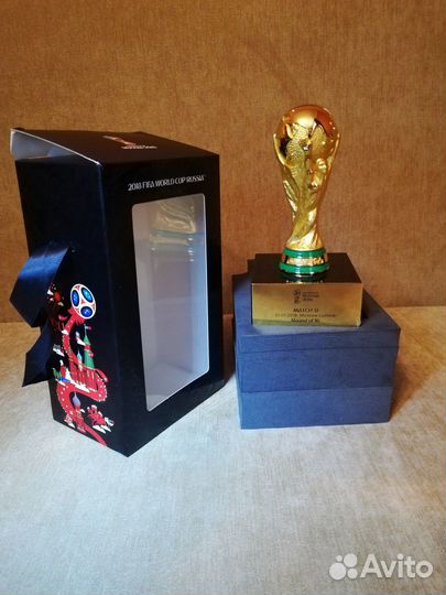 Кубок Чемпионата Мира по футболу 2018 (Сувенир)