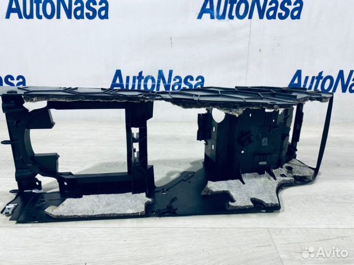 Консоль Land Rover Range Rover LM M62B44 2004