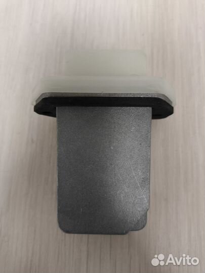 Резистор отопителя Nissan