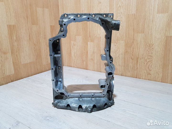 Поддон двигателя Skoda Rapid NH3 cwvb 2019