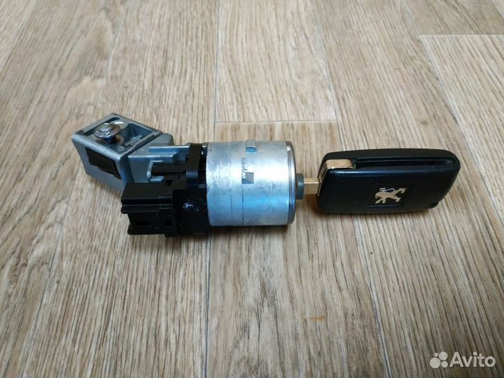 Замок зажигания + личинки Peugeot 308 (2007-2015)