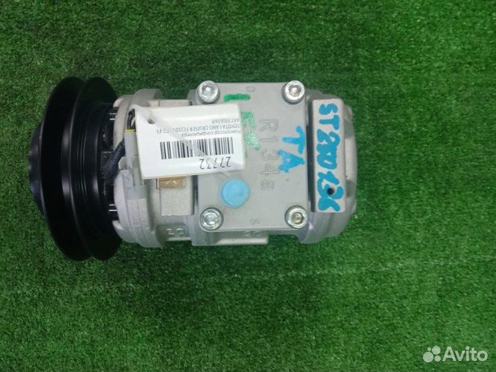 Компрессор кондиционера Toyota Land Cruiser FCJ105