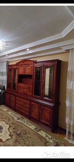 Стенка в гостиную