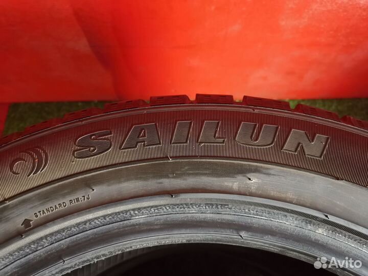 Sailun Ice Blazer Arctic 215/55 R17 98H