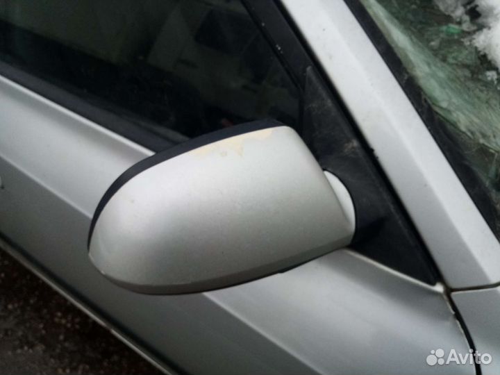 Зеркало правое электрическое Hyundai Elantra 3 XD