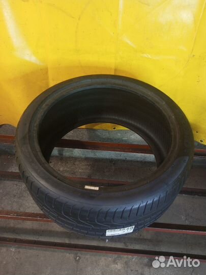 Pirelli P Zero 265/35 R19 94Y