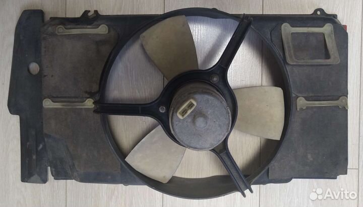 Вентилятор радиатора Audi 100 C3