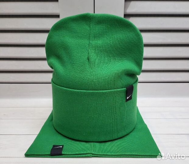 Шапка и снуд