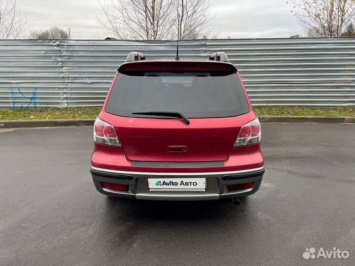 Mitsubishi Outlander 2.4 AT, 2004, 211 323 км