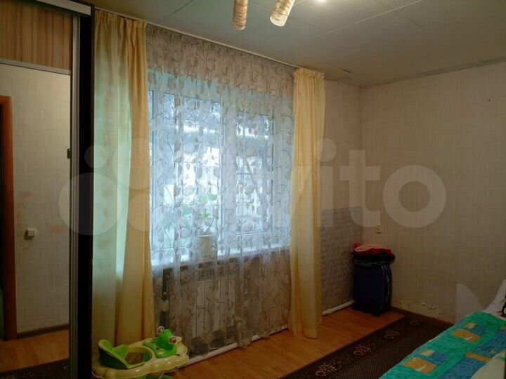 3-к. квартира, 52 м², 1/2 эт.