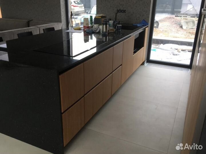 Кухня большая из дерева / Мебель для кухни