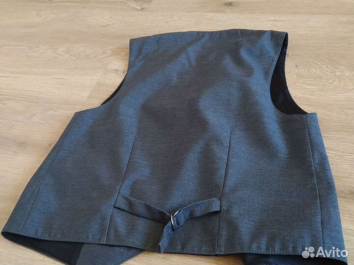 Жилетка для мальчика школьная 164