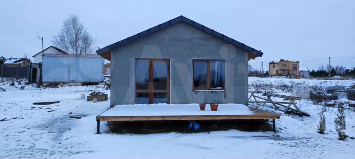 Дом 56 м² на участке 25 сот.