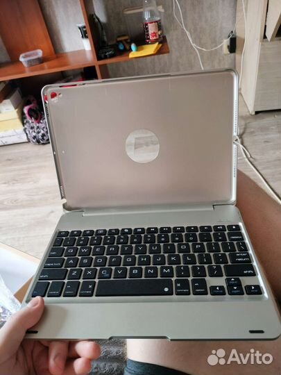 Клавиатура беспроводная для iPad