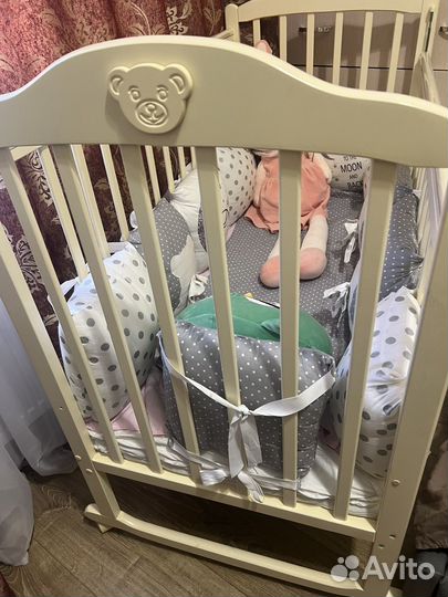 Детская кроватка