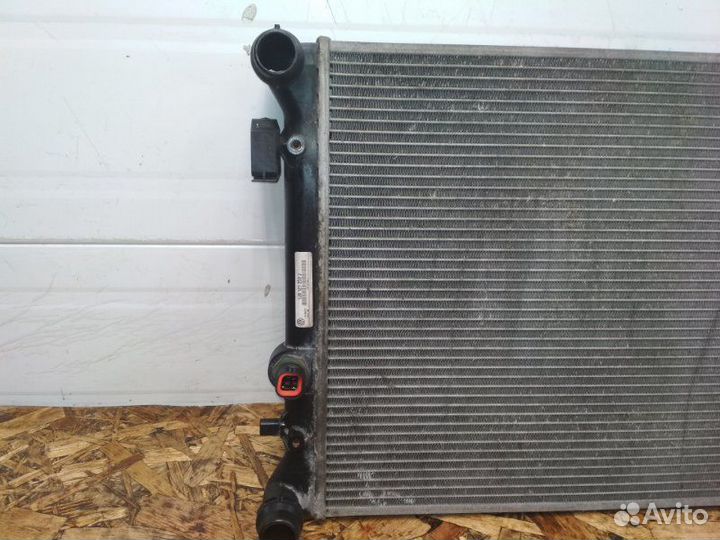 Радиатор двс Audi A3 8L1 AGU 1998