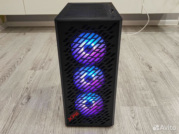 I5-12400f / RTX3080 / 32RAM / 512SSD/ 750W