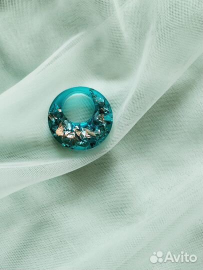 Кулон из эпоксидной смолы