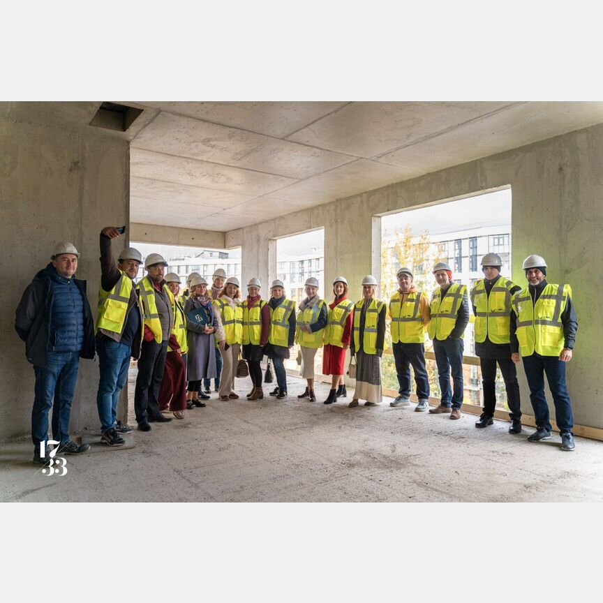 1-к. апартаменты, 41,8 м², 3/8 эт.